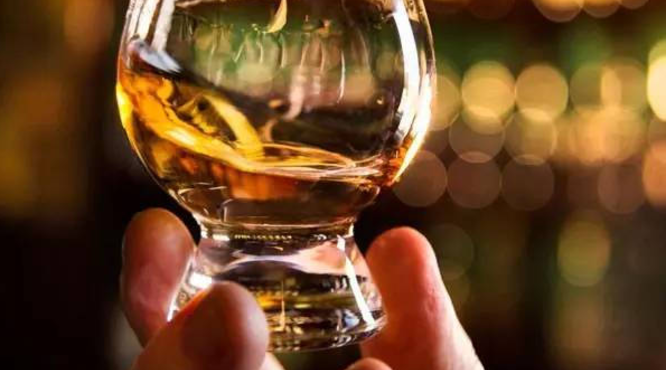 威士忌酒是什么，最受哪些国家的喜爱？