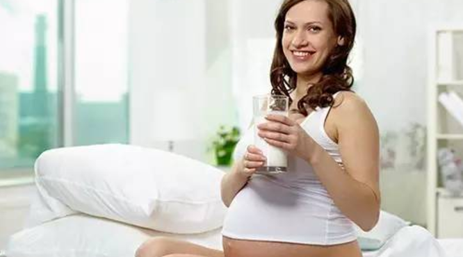 孕期可以喝红酒吗？孕期不宜喝葡萄酒