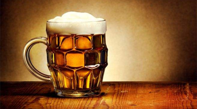 怎么判断自己的酒量？啤酒喝多少会醉？