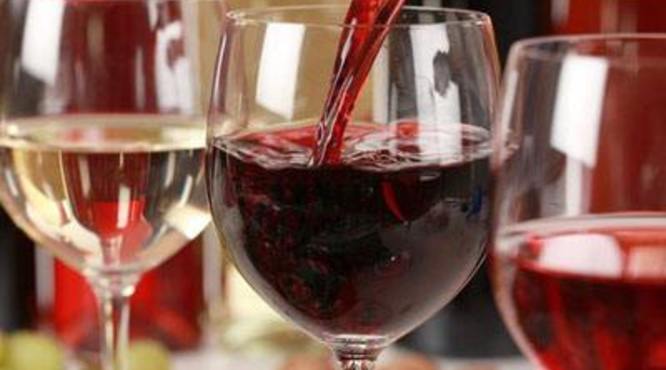 红酒的解酒方法是什么？红酒喝多了有什么危害？