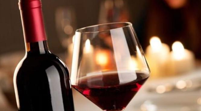 红酒养生的喝法是什么？红酒有什么养生功效？