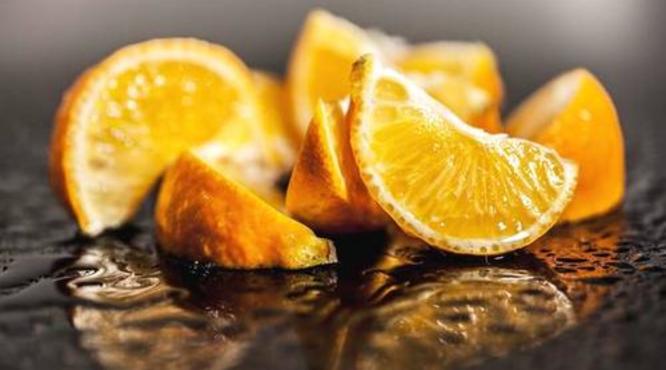 橙子酿酒的方法是什么？橙子酿酒有什么功效？