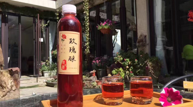 干玫瑰花泡酒好吗？玫瑰花泡酒有什么功效？