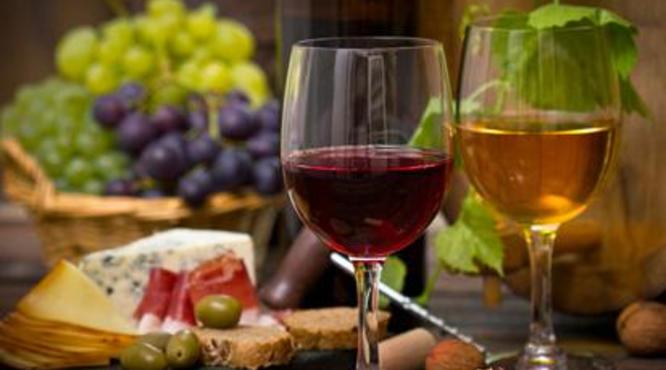 收藏葡萄酒的方式及其注意事项
