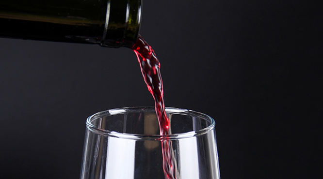 自酿葡萄酒的保健功效主要有哪些