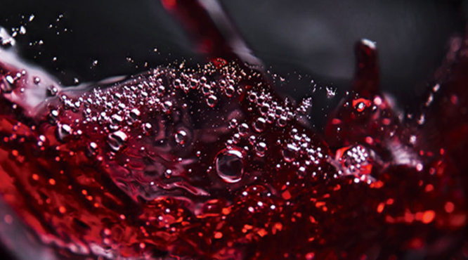葡萄酒中的酸有什么作用
