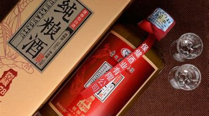 贵州 酒 公司有哪些,说说多彩贵州的十款老名酒