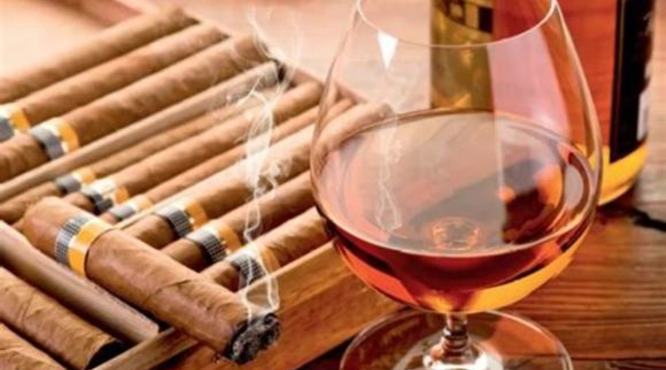 雪茄为什么不能喝红酒,喝红酒抽雪茄的好处