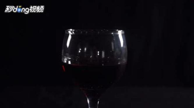 红酒为什么用软木塞,为什么要闻红酒塞