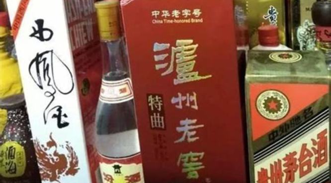 白酒为什么出现沉淀,葡萄酒为什么有沉淀