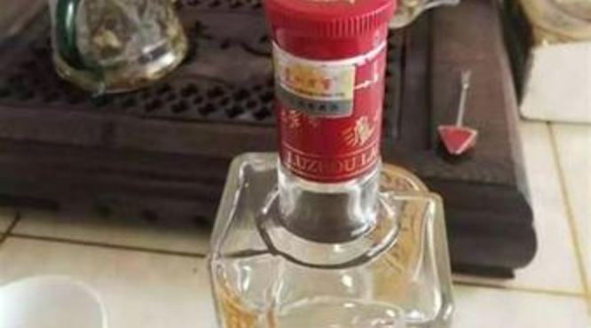 泸州老窖是属于什么酒,五粮液和泸州老窖之谜